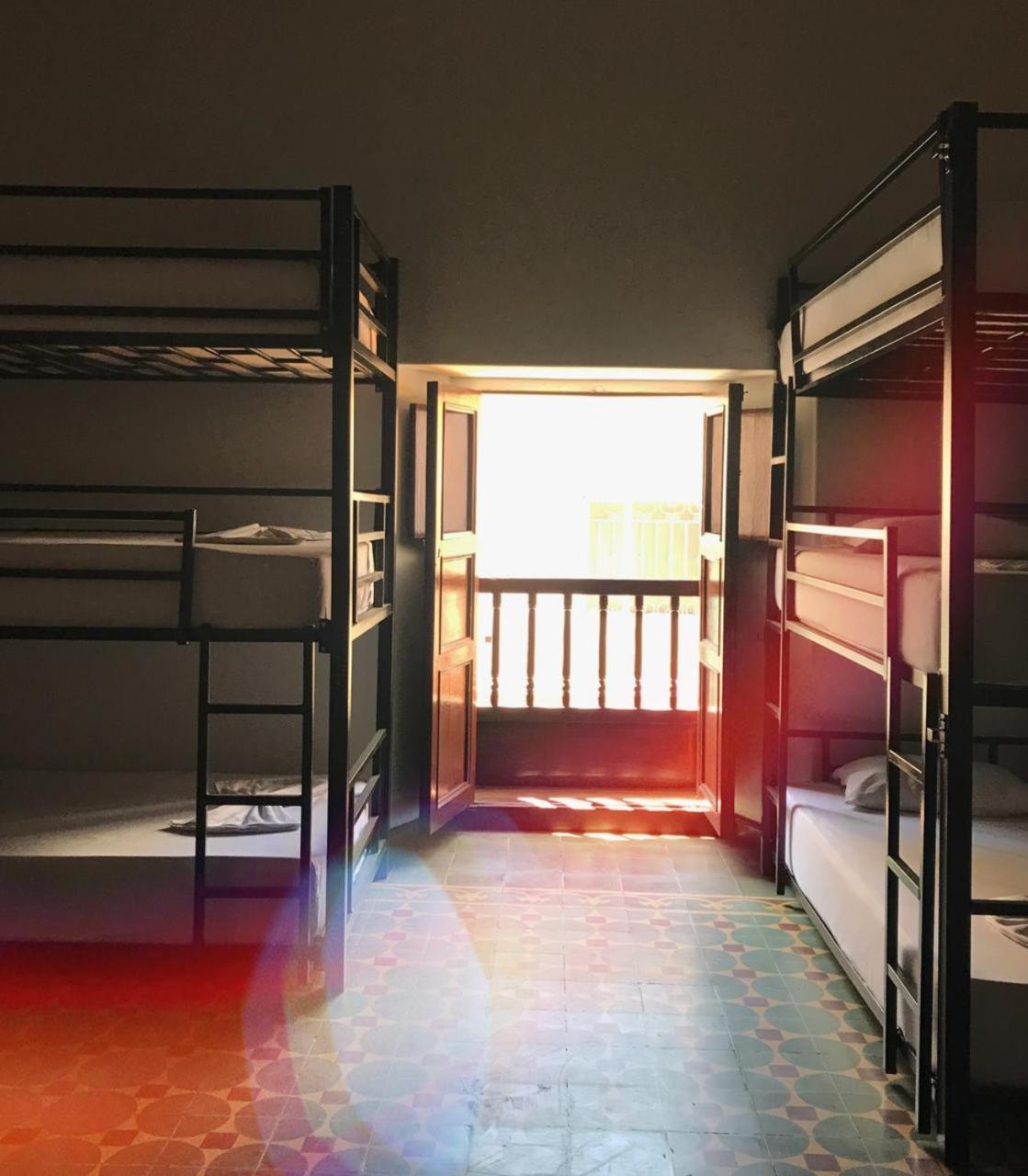 The Best Adventure Hostel Сан Хил Екстериор снимка