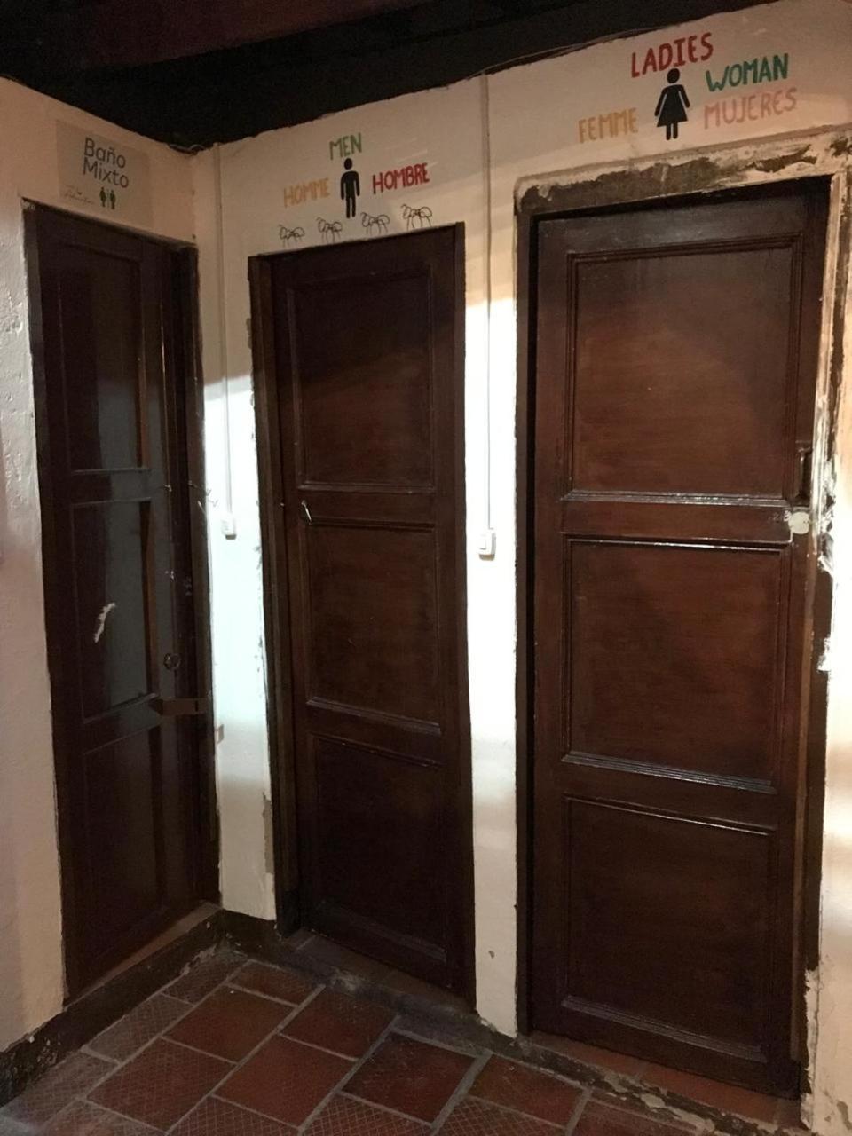 The Best Adventure Hostel Сан Хил Екстериор снимка